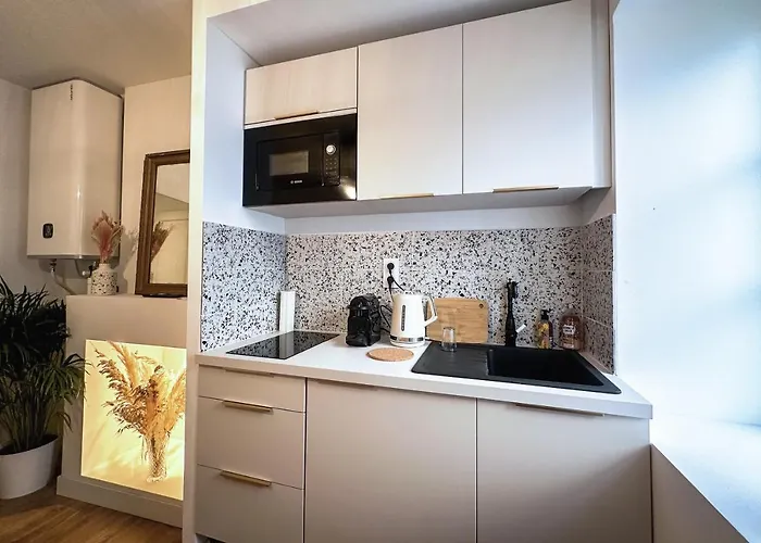 Le Petit Arth&m Ferrand